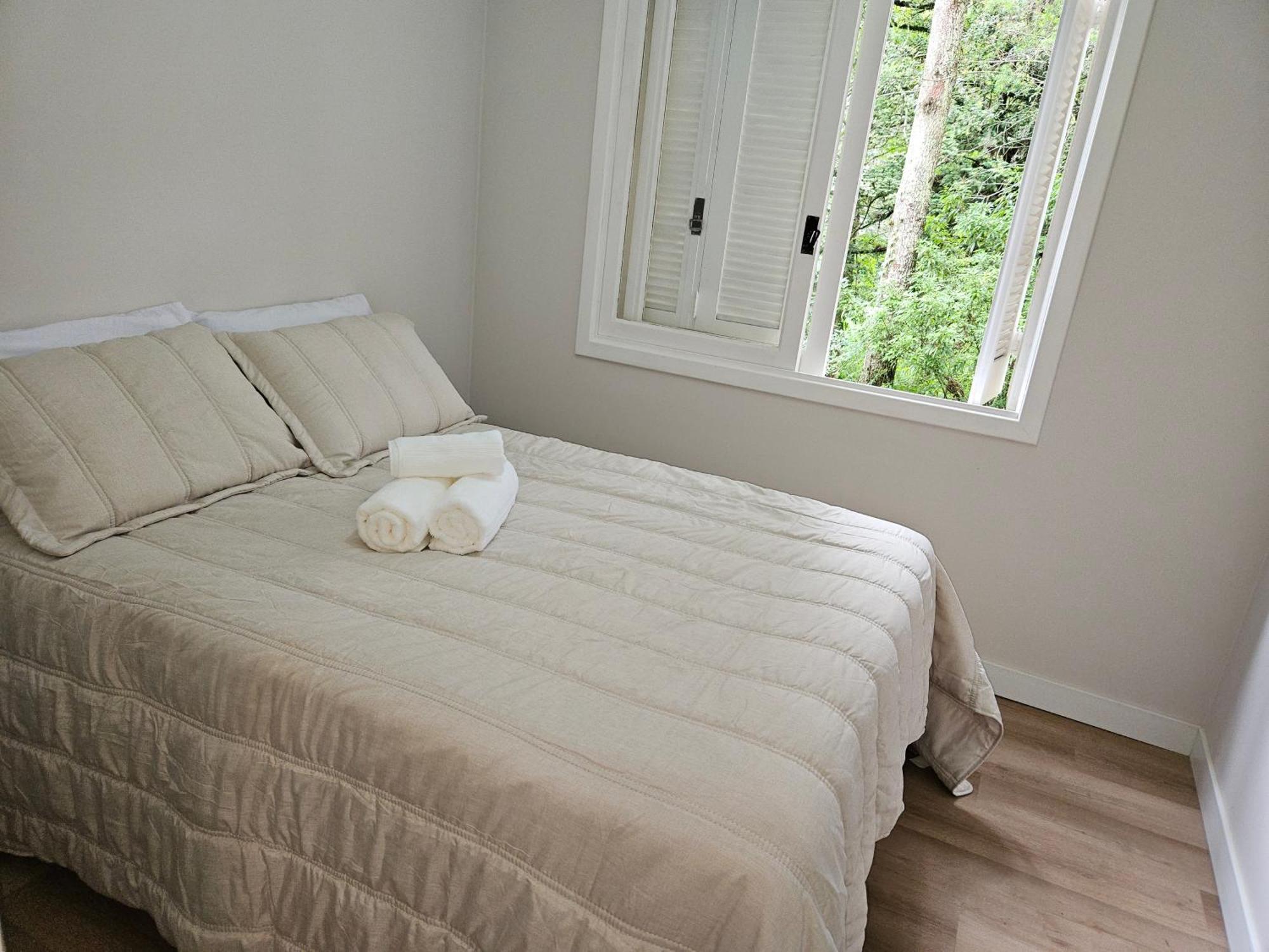 Cantinho Oliveiras. Apartamento Gramado