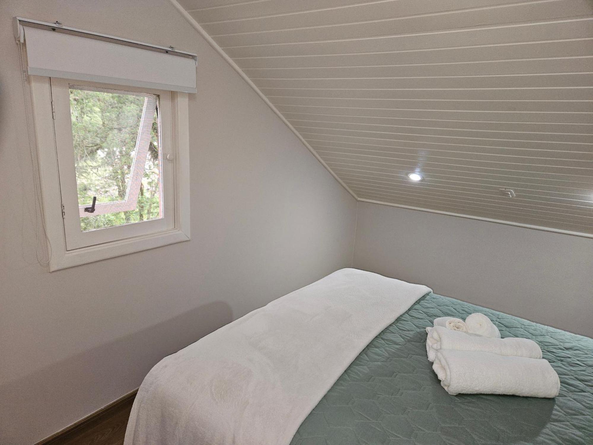 Cantinho Oliveiras. Apartment *